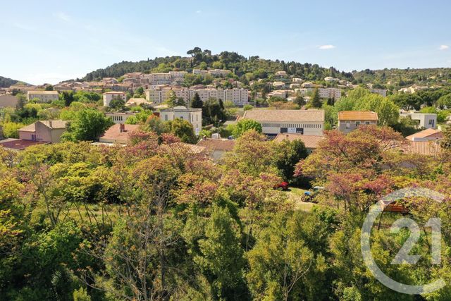 Appartement T3 à vendre - 3 pièces - 68.0 m2 - CLERMONT L HERAULT - 34 - LANGUEDOC-ROUSSILLON - Century 21 Agi Immobilier