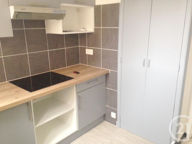 Appartement F3 à vendre - 3 pièces - 66.94 m2 - CLERMONT L HERAULT - 34 - LANGUEDOC-ROUSSILLON - Century 21 Agi Immobilier