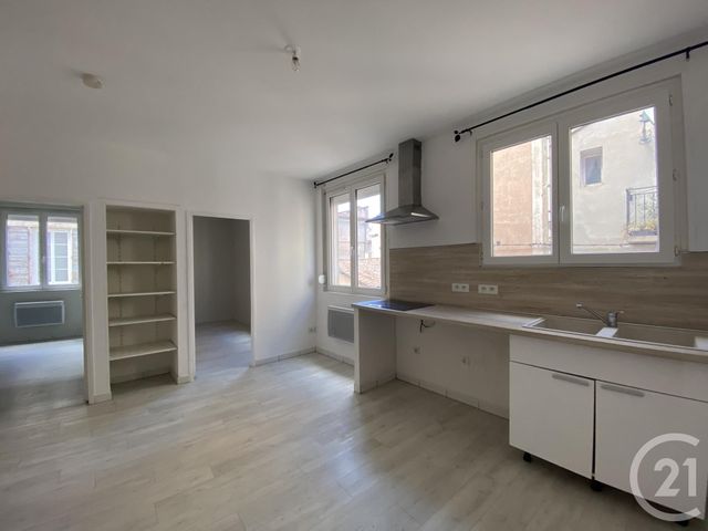 Appartement F3 à louer - 3 pièces - 39.86 m2 - BEDARIEUX - 34 - LANGUEDOC-ROUSSILLON - Century 21 Agi Immobilier
