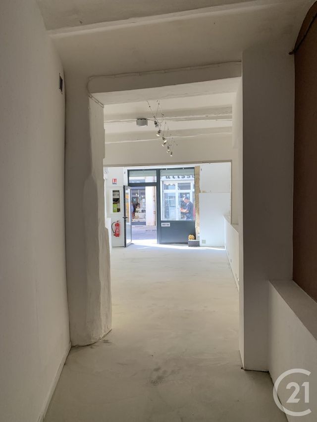 commerce à louer - 35.0 m2 - CLERMONT L HERAULT - 34 - LANGUEDOC-ROUSSILLON - Century 21 Agi Immobilier