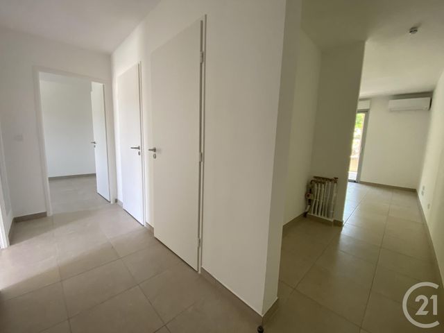 Appartement T3 à vendre - 3 pièces - 67.8 m2 - CLERMONT L HERAULT - 34 - LANGUEDOC-ROUSSILLON - Century 21 Agi Immobilier