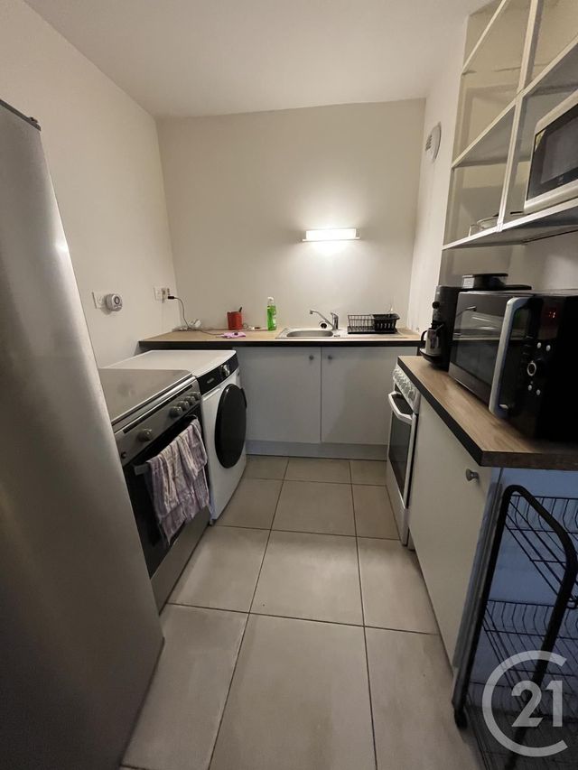 Appartement F2 à vendre - 2 pièces - 40.28 m2 - CLERMONT L HERAULT - 34 - LANGUEDOC-ROUSSILLON - Century 21 Agi Immobilier