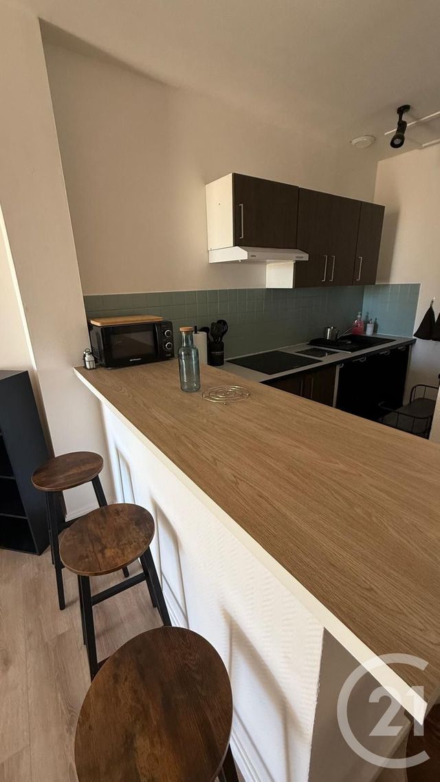 Appartement F3 à louer CLERMONT L HERAULT