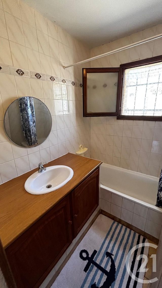 Afficher la photo en grand maison à vendre - 4 pièces - 96.15 m2 - MONTPEYROUX - 34 - LANGUEDOC-ROUSSILLON - Century 21 Agi Immobilier