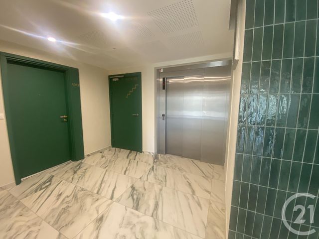 Appartement T3 à vendre - 2 pièces - 44.8 m2 - CLERMONT L HERAULT - 34 - LANGUEDOC-ROUSSILLON - Century 21 Agi Immobilier