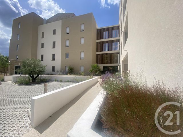 Appartement T2 à vendre - 2 pièces - 43.7 m2 - CLERMONT L HERAULT - 34 - LANGUEDOC-ROUSSILLON - Century 21 Agi Immobilier
