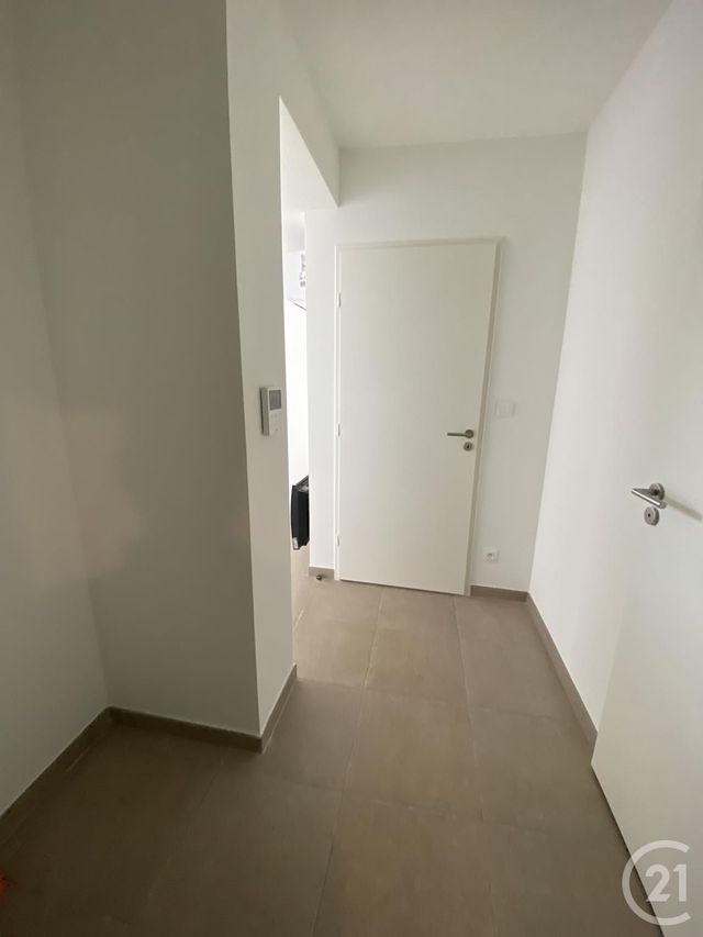 Appartement T2 à vendre - 2 pièces - 43.7 m2 - CLERMONT L HERAULT - 34 - LANGUEDOC-ROUSSILLON - Century 21 Agi Immobilier