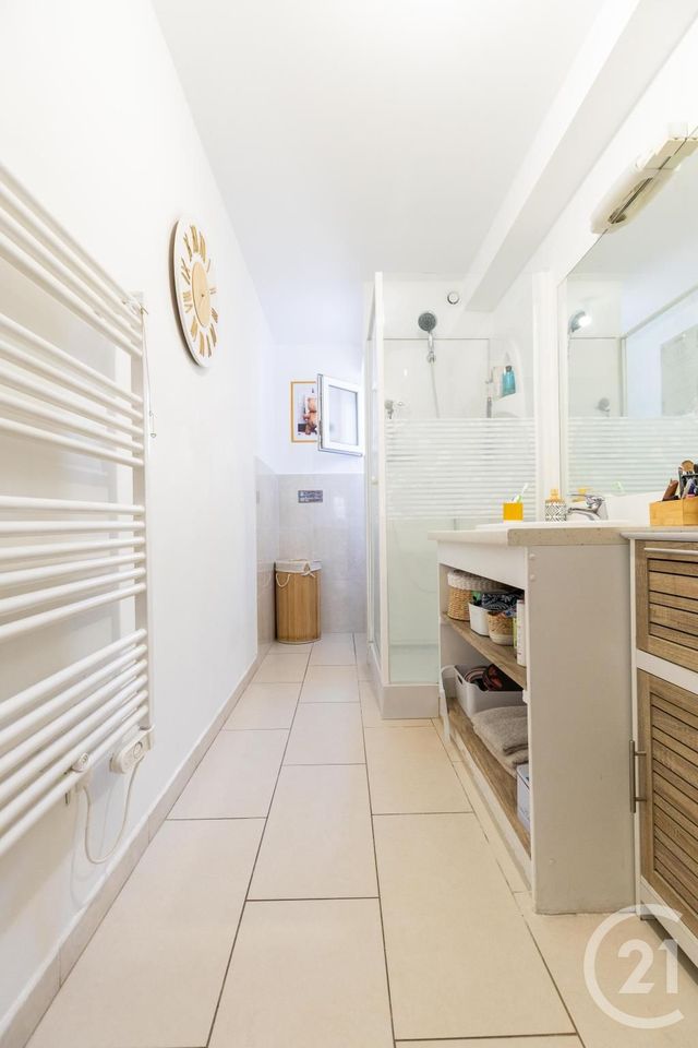 Appartement T4 à vendre - 5 pièces - 101.56 m2 - ST ANDRE DE SANGONIS - 34 - LANGUEDOC-ROUSSILLON - Century 21 Agi Immobilier