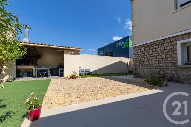 Appartement T4 à vendre - 5 pièces - 101.56 m2 - ST ANDRE DE SANGONIS - 34 - LANGUEDOC-ROUSSILLON - Century 21 Agi Immobilier