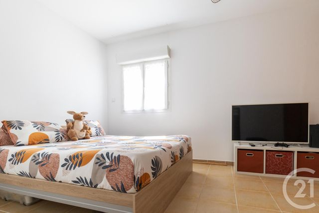 Appartement T4 à vendre - 5 pièces - 101.56 m2 - ST ANDRE DE SANGONIS - 34 - LANGUEDOC-ROUSSILLON - Century 21 Agi Immobilier