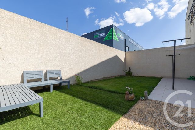 Appartement T4 à vendre - 5 pièces - 101.56 m2 - ST ANDRE DE SANGONIS - 34 - LANGUEDOC-ROUSSILLON - Century 21 Agi Immobilier