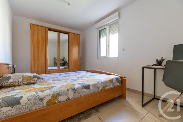 Appartement T4 à vendre - 5 pièces - 101.56 m2 - ST ANDRE DE SANGONIS - 34 - LANGUEDOC-ROUSSILLON - Century 21 Agi Immobilier