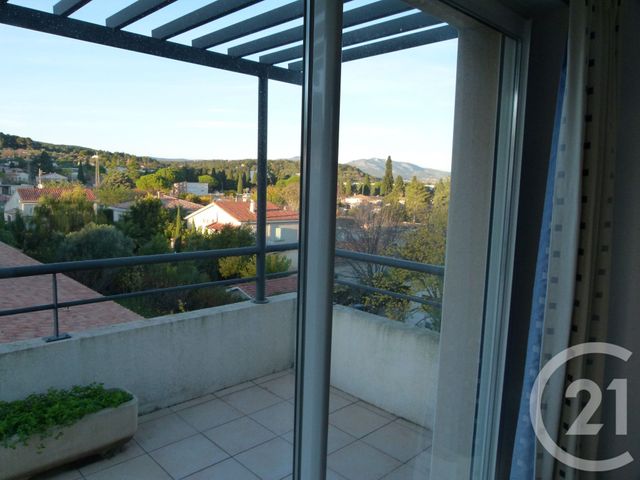 Appartement F3 à louer - 3 pièces - 63.0 m2 - CLERMONT L HERAULT - 34 - LANGUEDOC-ROUSSILLON - Century 21 Agi Immobilier