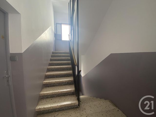 Appartement F3 à louer - 3 pièces - 40.29 m2 - BEDARIEUX - 34 - LANGUEDOC-ROUSSILLON - Century 21 Agi Immobilier