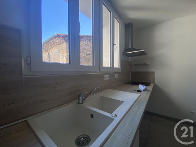 Appartement F3 à louer - 3 pièces - 40.29 m2 - BEDARIEUX - 34 - LANGUEDOC-ROUSSILLON - Century 21 Agi Immobilier