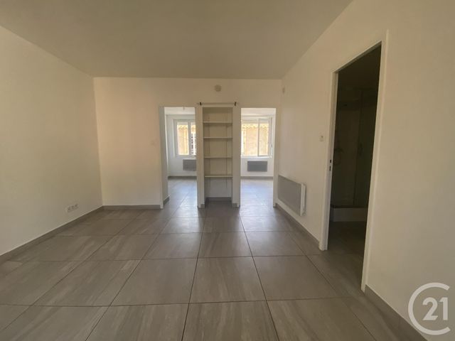 Appartement F3 à louer - 3 pièces - 40.29 m2 - BEDARIEUX - 34 - LANGUEDOC-ROUSSILLON - Century 21 Agi Immobilier