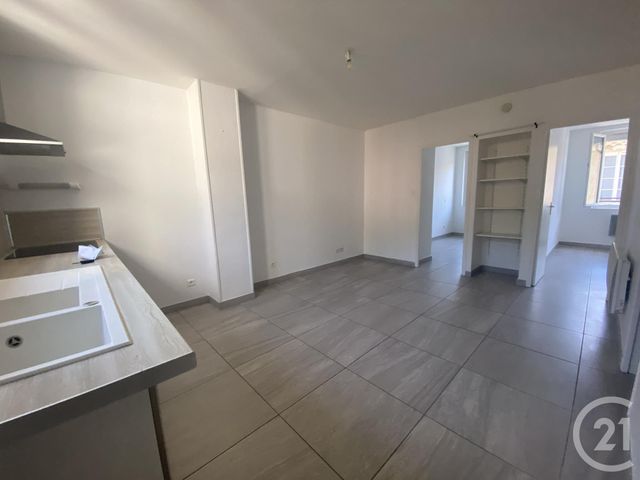 Appartement F3 à louer - 3 pièces - 40.29 m2 - BEDARIEUX - 34 - LANGUEDOC-ROUSSILLON - Century 21 Agi Immobilier