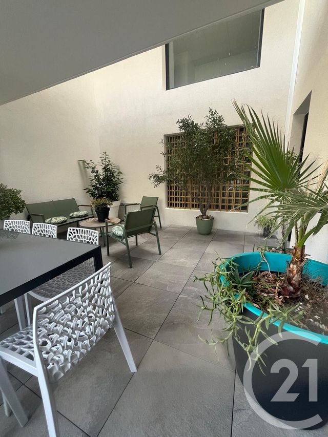 Afficher la photo en grand Appartement T2 à vendre - 2 pièces - 40.0 m2 - CLERMONT L HERAULT - 34 - LANGUEDOC-ROUSSILLON - Century 21 Agi Immobilier