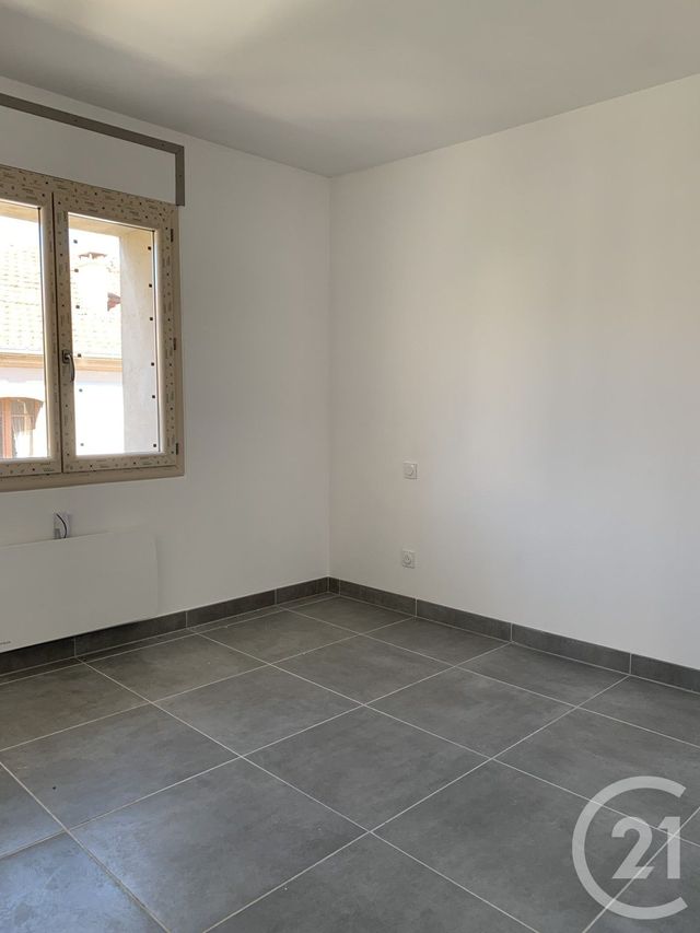 Appartement F4 à louer - 4 pièces - 80.95 m2 - LE POUGET - 34 - LANGUEDOC-ROUSSILLON - Century 21 Agi Immobilier