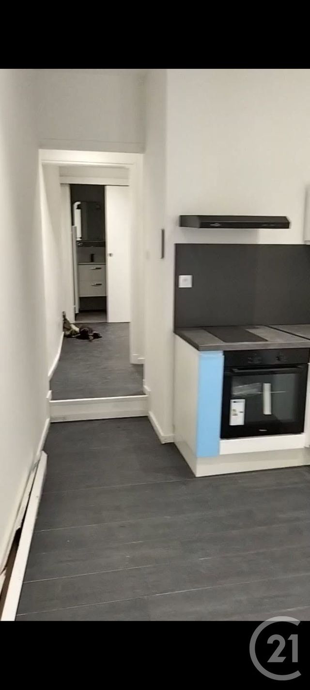 Appartement à vendre - 2 pièces - 23.4 m2 - CLERMONT L HERAULT - 34 - LANGUEDOC-ROUSSILLON - Century 21 Agi Immobilier