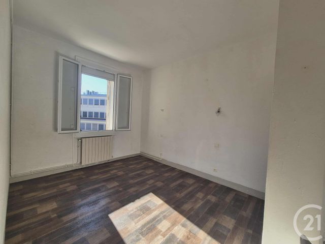 Appartement T3 à vendre - 3 pièces - 69.6 m2 - BEZIERS - 34 - LANGUEDOC-ROUSSILLON - Century 21 Agi Immobilier