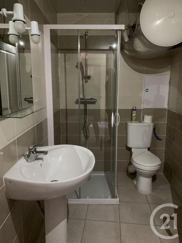 Afficher la photo en grand Appartement à louer - 2 pièces - 33.0 m2 - LE PUECH - 34 - LANGUEDOC-ROUSSILLON - Century 21 Agi Immobilier