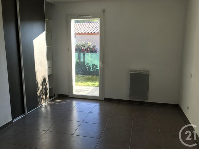 Afficher la photo en grand maison à louer - 2 pièces - 42.0 m2 - CLERMONT L HERAULT - 34 - LANGUEDOC-ROUSSILLON - Century 21 Agi Immobilier
