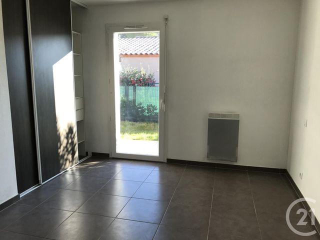 Afficher la photo en grand maison à louer - 2 pièces - 42.0 m2 - CLERMONT L HERAULT - 34 - LANGUEDOC-ROUSSILLON - Century 21 Agi Immobilier