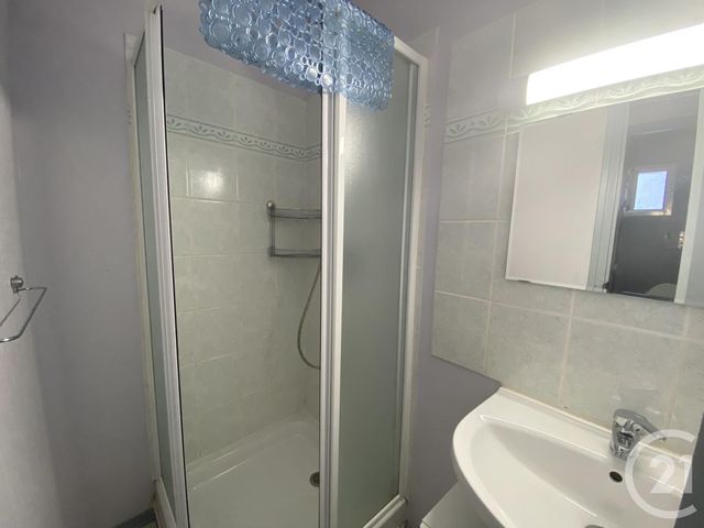 Appartement F4 à louer - 4 pièces - 75.6 m2 - BEDARIEUX - 34 - LANGUEDOC-ROUSSILLON - Century 21 Agi Immobilier