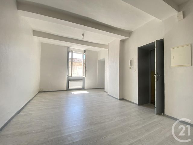 Appartement F4 à louer - 4 pièces - 75.6 m2 - BEDARIEUX - 34 - LANGUEDOC-ROUSSILLON - Century 21 Agi Immobilier