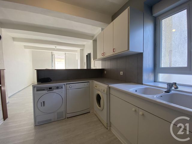Appartement F4 à louer - 4 pièces - 75.6 m2 - BEDARIEUX - 34 - LANGUEDOC-ROUSSILLON - Century 21 Agi Immobilier