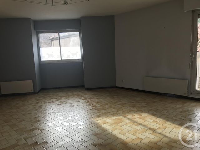 Appartement à louer - 3 pièces - 70.0 m2 - CLERMONT L HERAULT - 34 - LANGUEDOC-ROUSSILLON - Century 21 Agi Immobilier