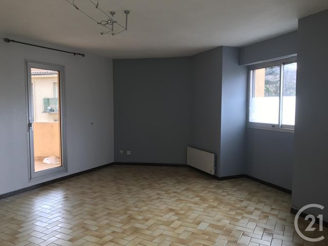 Appartement à louer - 3 pièces - 70.0 m2 - CLERMONT L HERAULT - 34 - LANGUEDOC-ROUSSILLON - Century 21 Agi Immobilier