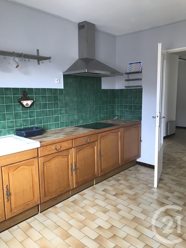 Appartement à louer - 3 pièces - 70.0 m2 - CLERMONT L HERAULT - 34 - LANGUEDOC-ROUSSILLON - Century 21 Agi Immobilier