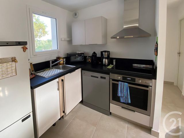 Appartement F3 à louer - 3 pièces - 60.0 m2 - CLERMONT L HERAULT - 34 - LANGUEDOC-ROUSSILLON - Century 21 Agi Immobilier