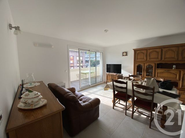 Appartement F3 à louer - 3 pièces - 60.0 m2 - CLERMONT L HERAULT - 34 - LANGUEDOC-ROUSSILLON - Century 21 Agi Immobilier