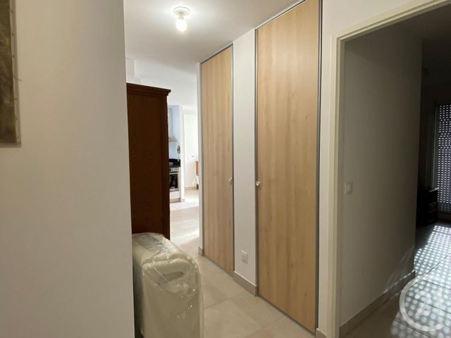 Appartement F3 à louer - 3 pièces - 60.0 m2 - CLERMONT L HERAULT - 34 - LANGUEDOC-ROUSSILLON - Century 21 Agi Immobilier
