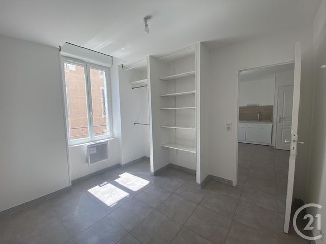 Appartement F3 à louer - 3 pièces - 40.0 m2 - BEDARIEUX - 34 - LANGUEDOC-ROUSSILLON - Century 21 Agi Immobilier