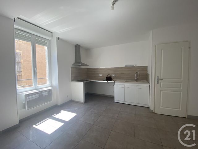 Appartement F3 à louer - 3 pièces - 40.0 m2 - BEDARIEUX - 34 - LANGUEDOC-ROUSSILLON - Century 21 Agi Immobilier