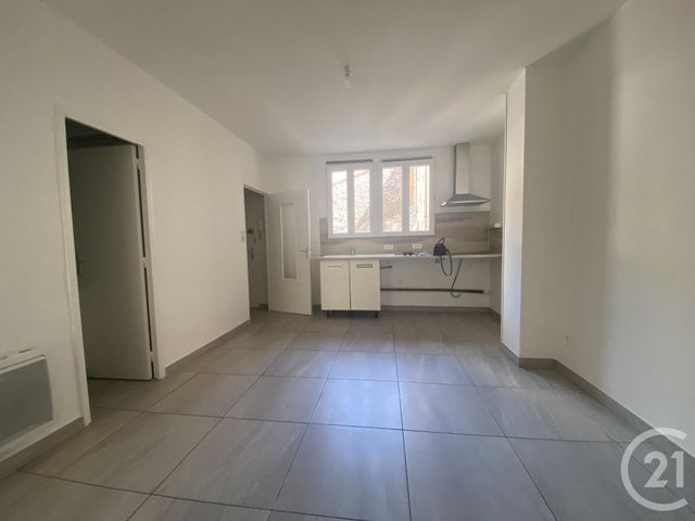 Appartement F3 à louer - 3 pièces - 40.07 m2 - BEDARIEUX - 34 - LANGUEDOC-ROUSSILLON - Century 21 Agi Immobilier