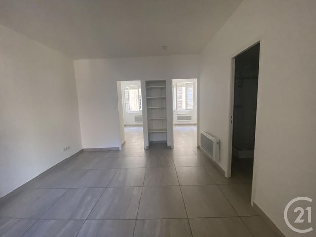 Appartement F3 à louer - 3 pièces - 40.07 m2 - BEDARIEUX - 34 - LANGUEDOC-ROUSSILLON - Century 21 Agi Immobilier