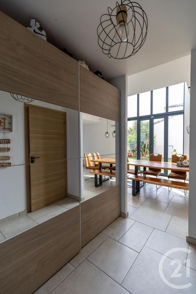 maison à vendre - 5 pièces - 117.76 m2 - PAULHAN - 34 - LANGUEDOC-ROUSSILLON - Century 21 Agi Immobilier
