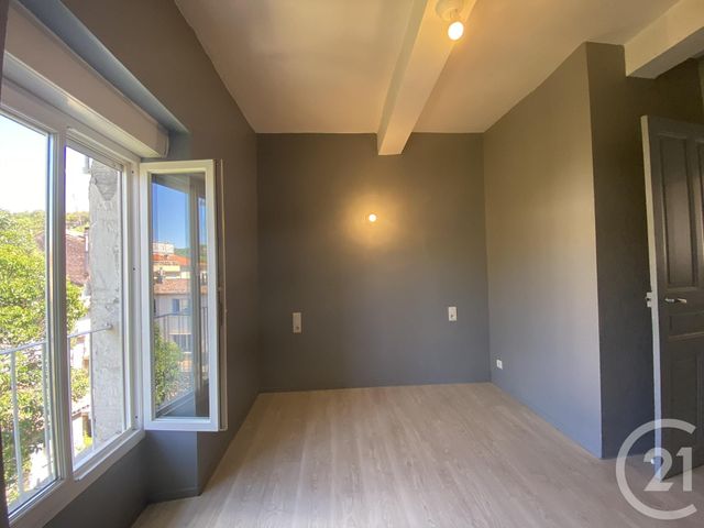 Appartement F4 à vendre - 4 pièces - 75.6 m2 - BEDARIEUX - 34 - LANGUEDOC-ROUSSILLON - Century 21 Agi Immobilier