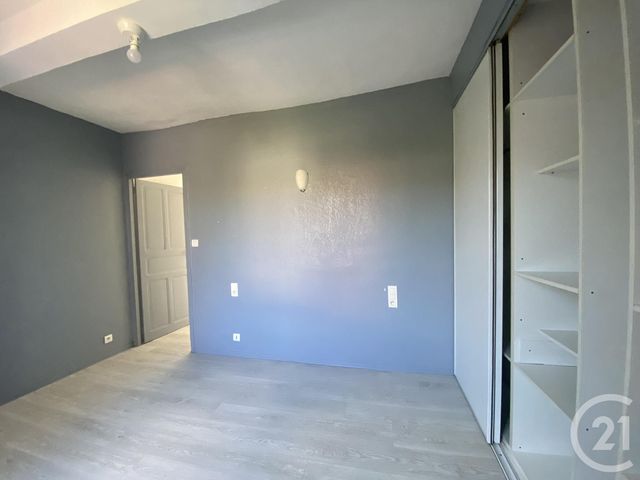 Appartement F4 à vendre - 4 pièces - 75.6 m2 - BEDARIEUX - 34 - LANGUEDOC-ROUSSILLON - Century 21 Agi Immobilier