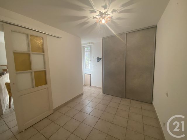 Appartement F2 à louer - 2 pièces - 35.36 m2 - LE POUGET - 34 - LANGUEDOC-ROUSSILLON - Century 21 Agi Immobilier