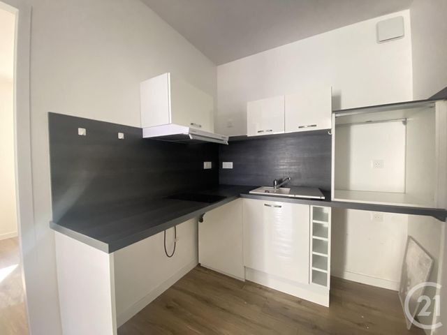 Appartement F2 à louer - 2 pièces - 33.76 m2 - ST FELIX DE LODEZ - 34 - LANGUEDOC-ROUSSILLON - Century 21 Agi Immobilier
