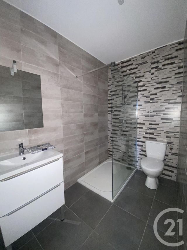 Appartement F2 à louer - 2 pièces - 33.76 m2 - ST FELIX DE LODEZ - 34 - LANGUEDOC-ROUSSILLON - Century 21 Agi Immobilier