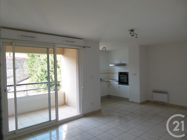 Appartement F3 à louer - 3 pièces - 57.8 m2 - CLERMONT L HERAULT - 34 - LANGUEDOC-ROUSSILLON - Century 21 Agi Immobilier