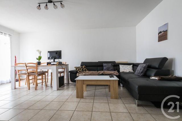 Appartement F2 à louer - 2 pièces - 43.67 m2 - CLERMONT L HERAULT - 34 - LANGUEDOC-ROUSSILLON - Century 21 Agi Immobilier