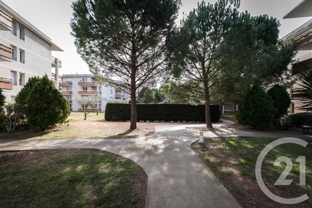 Appartement F2 à louer - 2 pièces - 43.67 m2 - CLERMONT L HERAULT - 34 - LANGUEDOC-ROUSSILLON - Century 21 Agi Immobilier